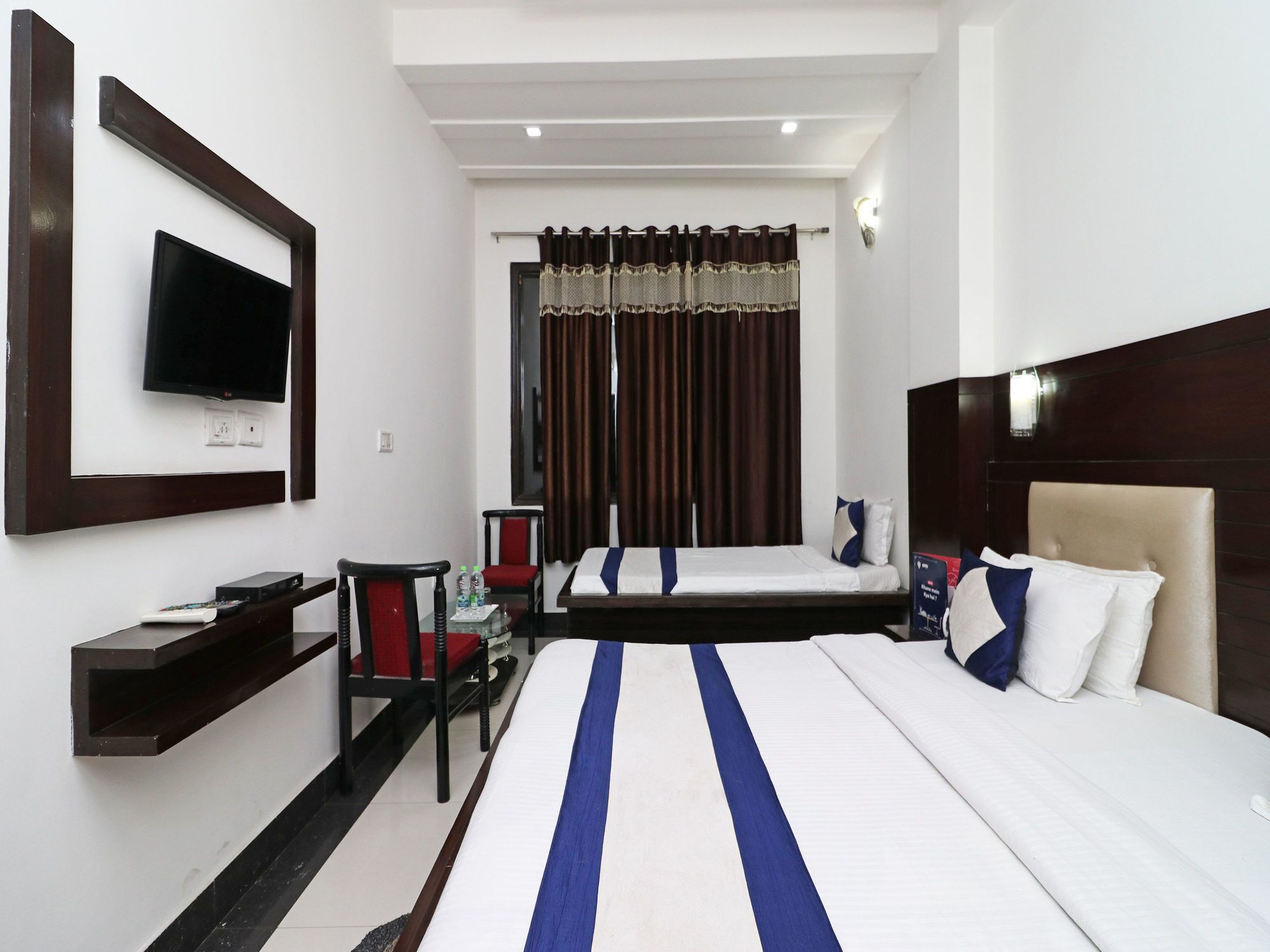 Oyo 9974 Hotel Taj Prince Agra  Exterior photo